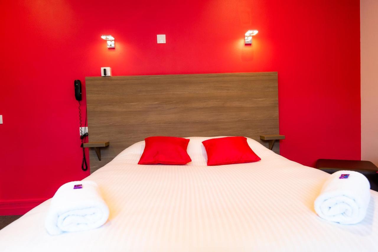 Logis Hotel Du Chateau Кан Екстериор снимка