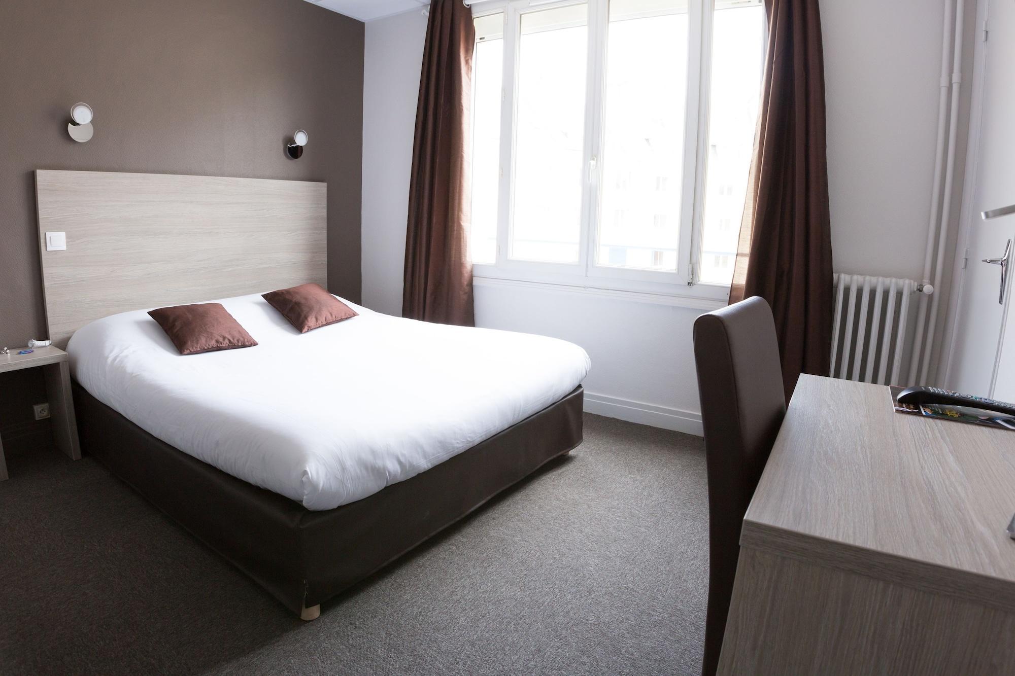 Logis Hotel Du Chateau Кан Екстериор снимка