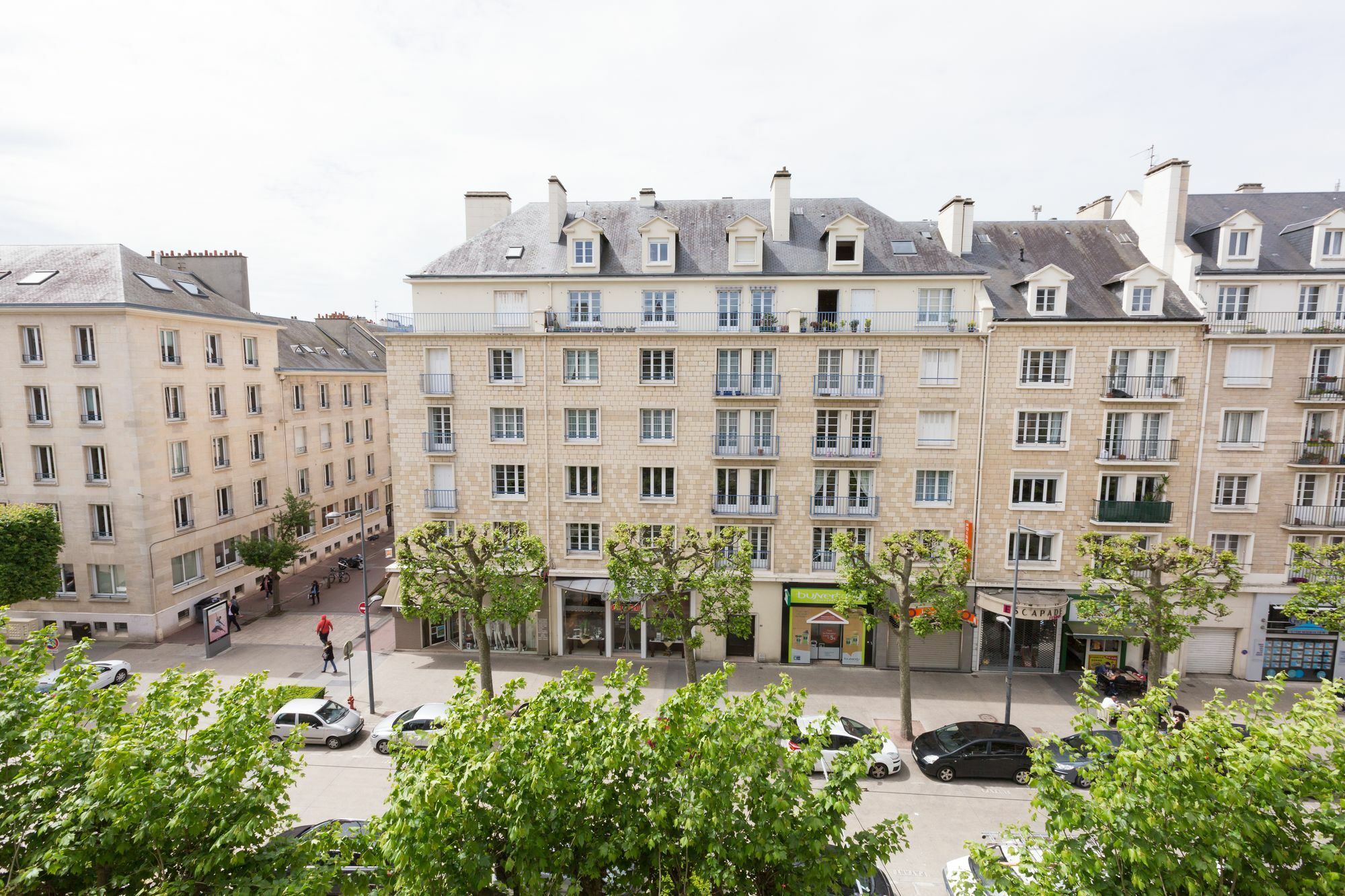 Logis Hotel Du Chateau Кан Екстериор снимка